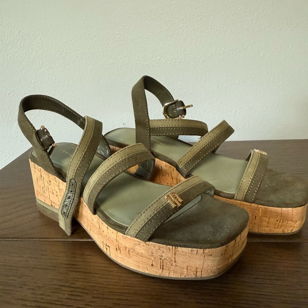 Tommy Hilfiger Olive Green Platform Sandals